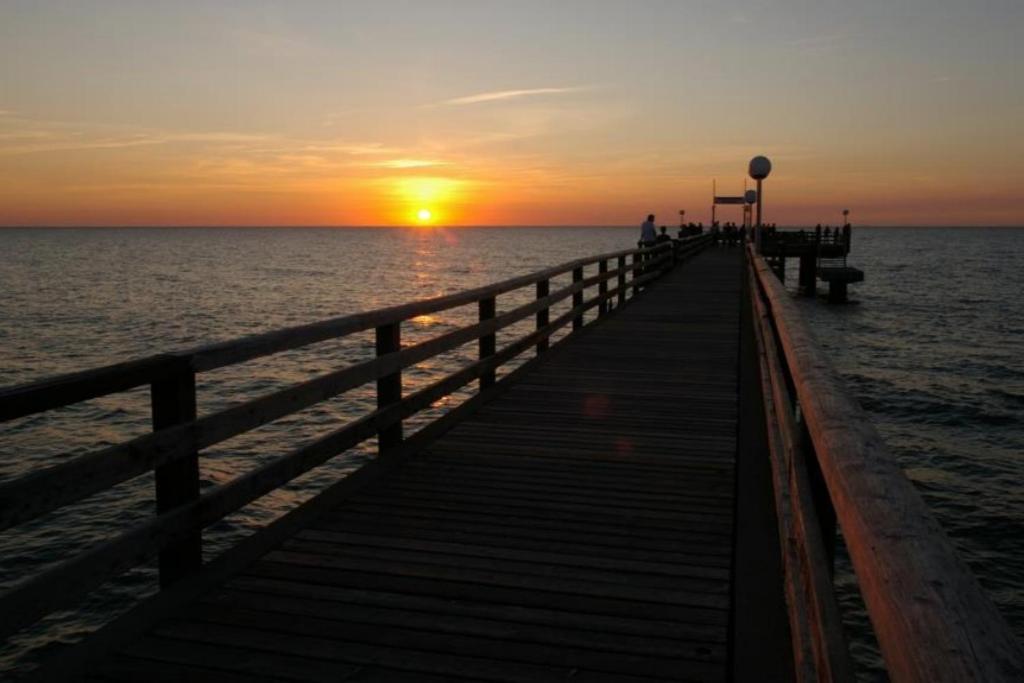 Fewo 08 Seemoewe Mit Blick Auf Salzhaff Und Ostsee เรลิค ภายนอก รูปภาพ